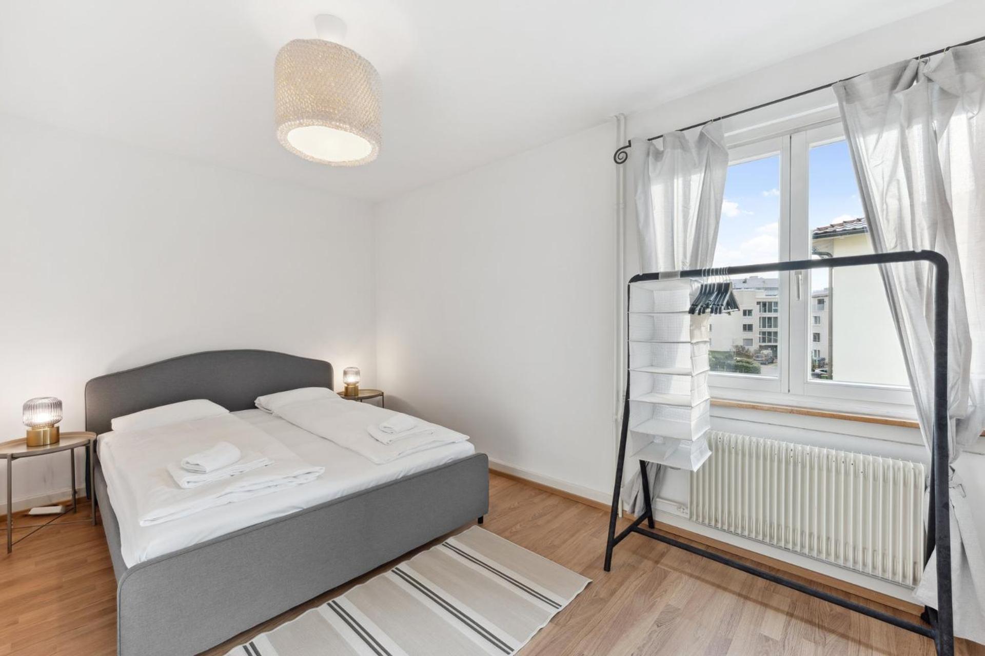 Homey Comfort In Oerlikon Zurich Exterior photo